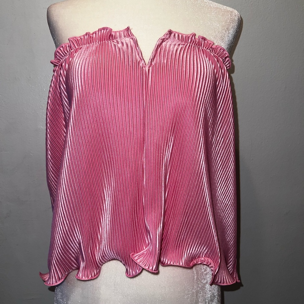 New SHEIN Pink Ruffled Sleeveless Blouse